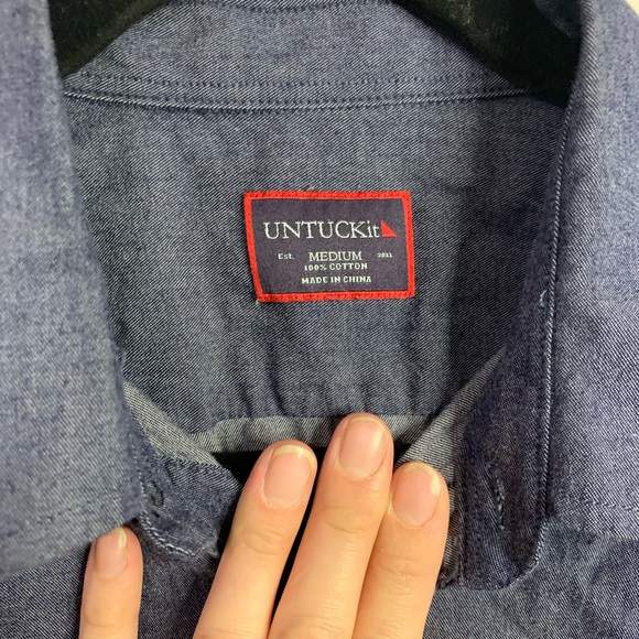 Untuckit Long Sleeve Button Up - Picture 4 of 6
